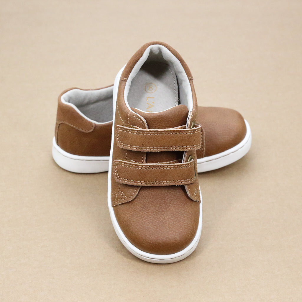 Toddler Boys Kyle Double Velcro Strap Leather Sneaker Petit Foot