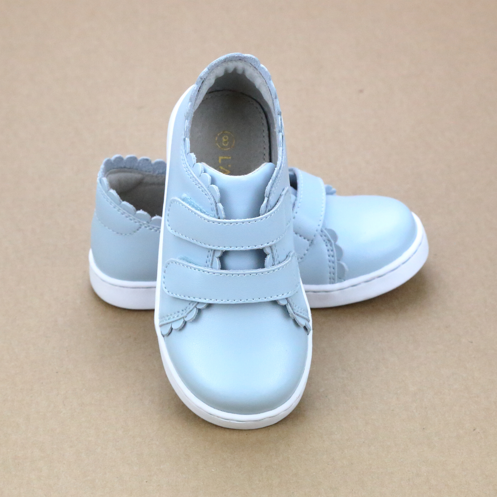 L'Amour Shoes Toddler Girls Caroline Light Blue Scalloped Leather Double Velcro Sneaker - Petit Foot