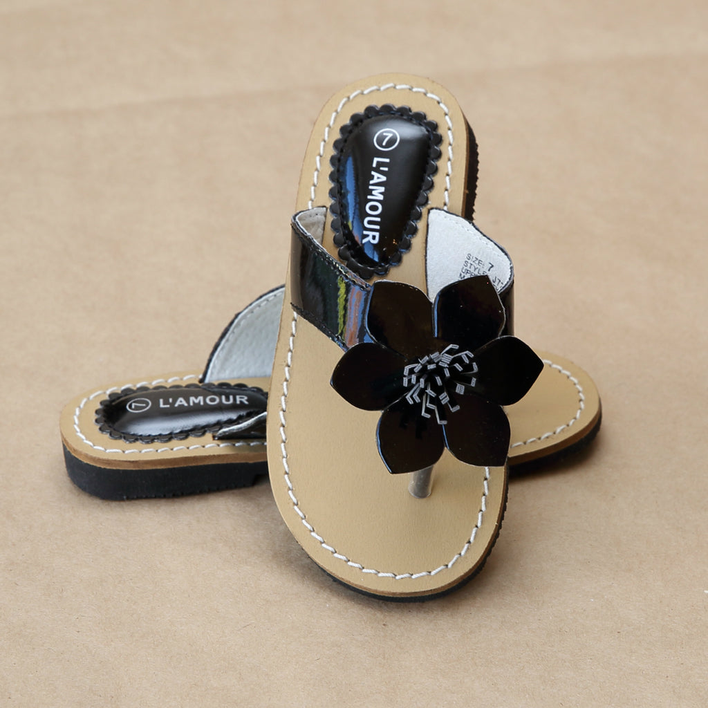 L'Amour Girls Patent Flower Thong Sandal – Petit Foot